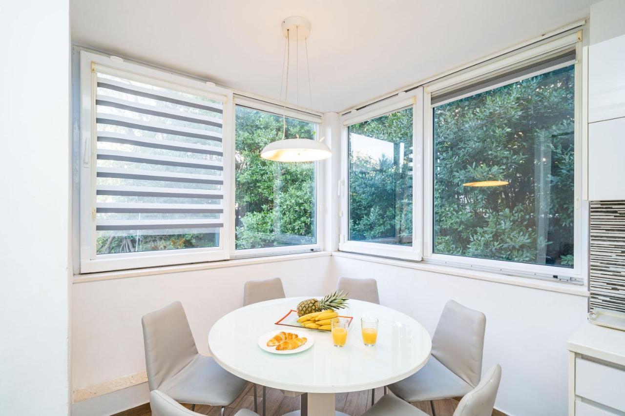 Spacious Two Bedroom Appartement Dubrovnik