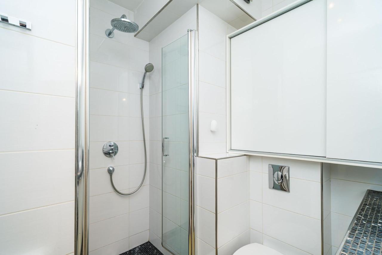 Apartment Spacious Two Bedroom