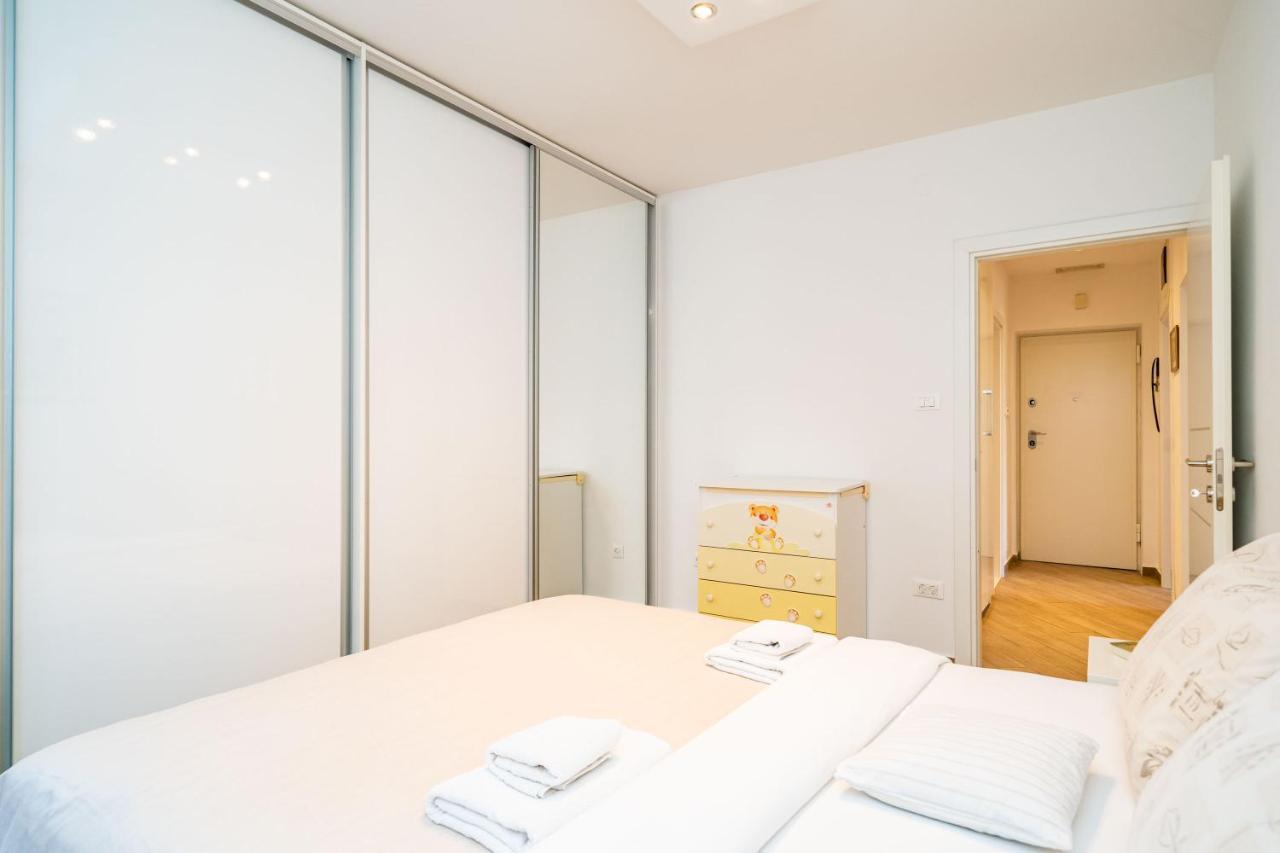 Apartment Spacious Two Bedroom Dubrovnik